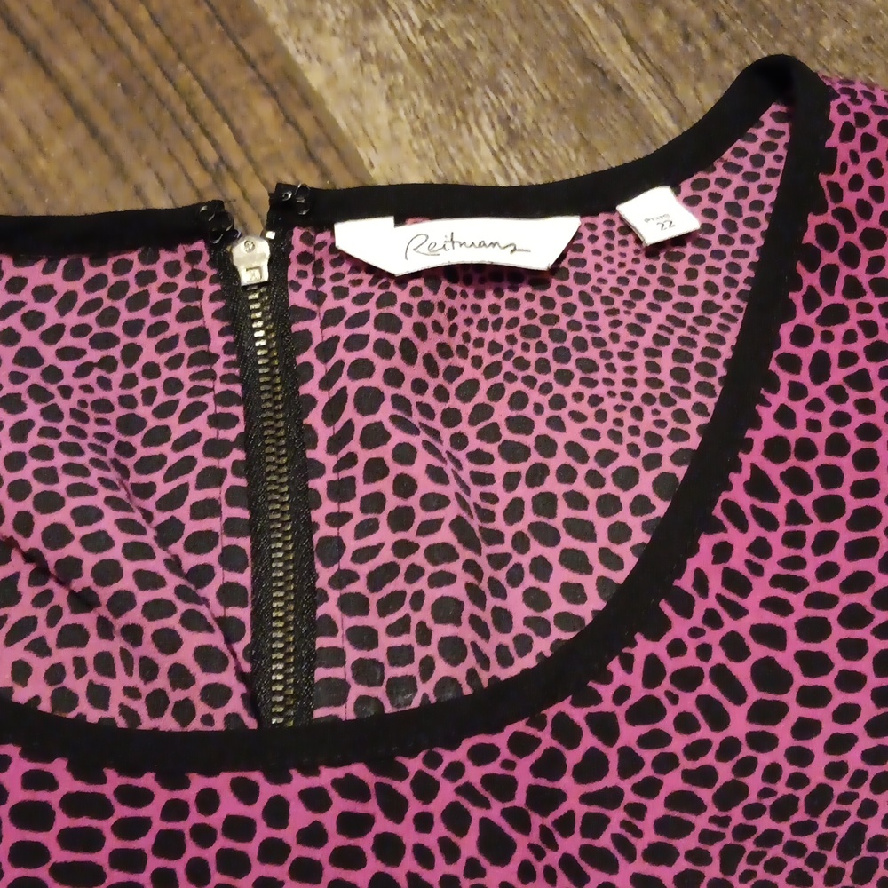 Reitmans‎ blouse - Picture 4 of 7